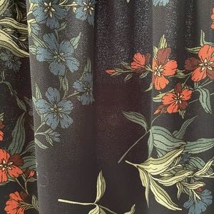 Never worn Vince Camuto dress size large